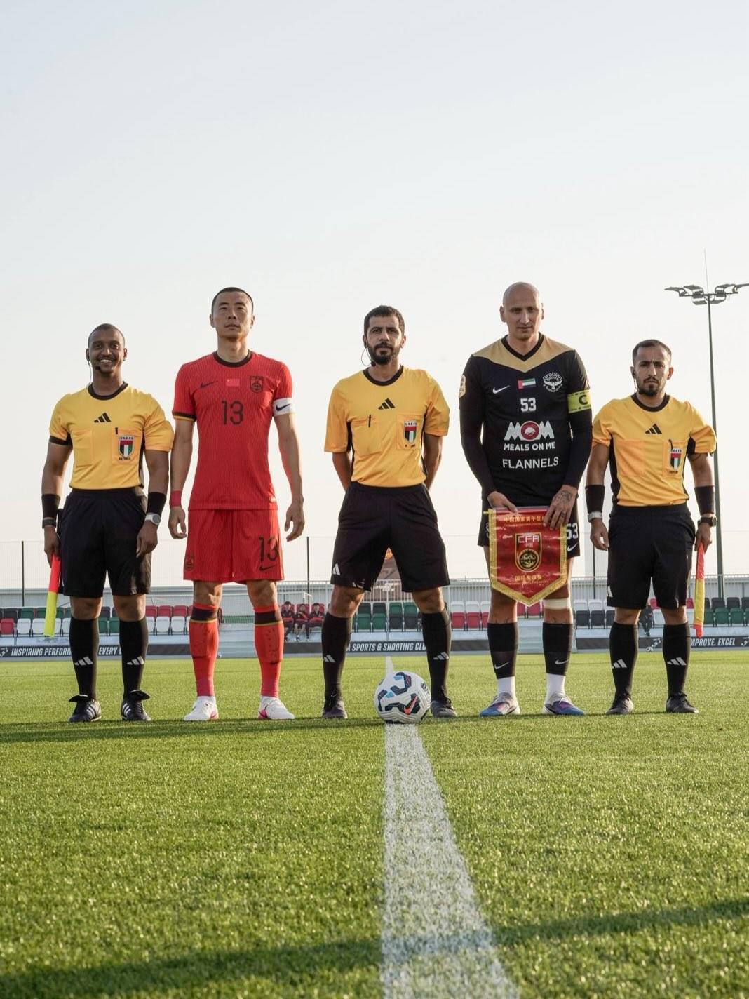 欧冠大小球分析-热身赛：国足2-0阿联酋第三级别球队猎鹰，张玉宁、林良铭破门