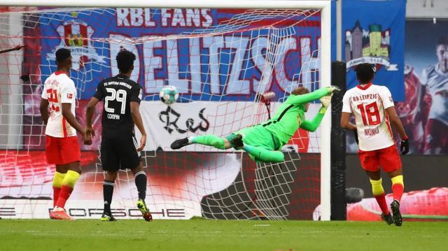 欧冠淘汰赛下注-德甲“收工”，全力打巴黎！弗利克：绝不会拿莱万冒险