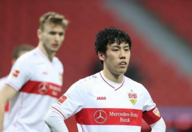 欧冠比赛投注-我们还对杨晨念念不忘，日本后腰单场2球2助耀德甲