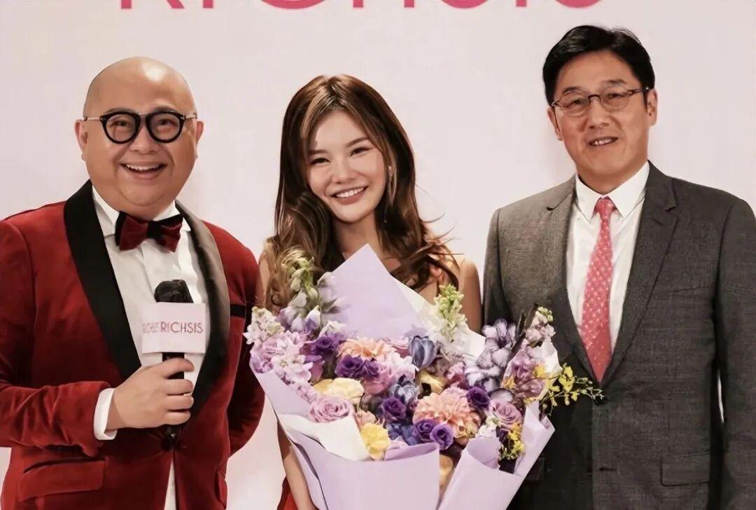 欧冠大小球分析-生4子拿9000万豪宅却痛哭“想要尊重”：这场豪门官宣，谁赢了？